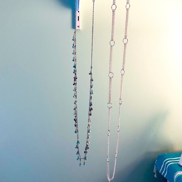 3 FOR $15!! Set of Two NWT Beautiful long and Delicate Necklaces, American Eagle - Picture 6 of 6